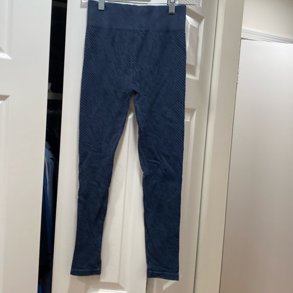 Nikibiki workout pants